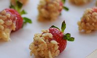 Strawberries with Rice Crunchies n Cream